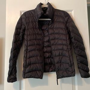 Uniqlo Women’s LightWeight Puffer